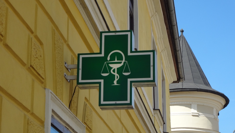 pharmacie-ENTRECASTEAUX-min_logo-pharmacy-3215049